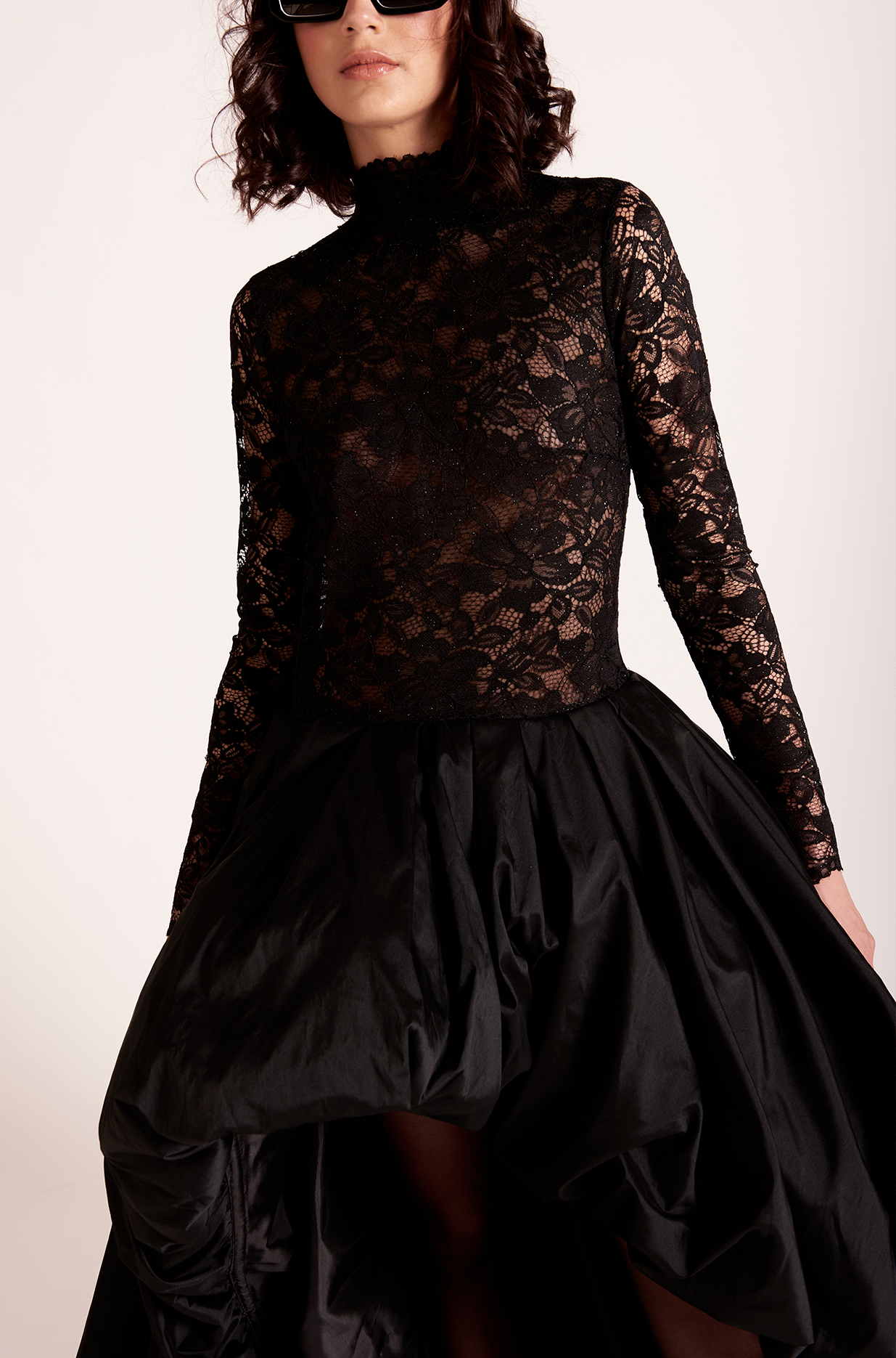 NERA GOWN