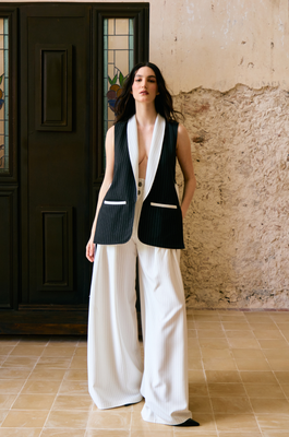 LORENZZA VEST - Vero Diaz