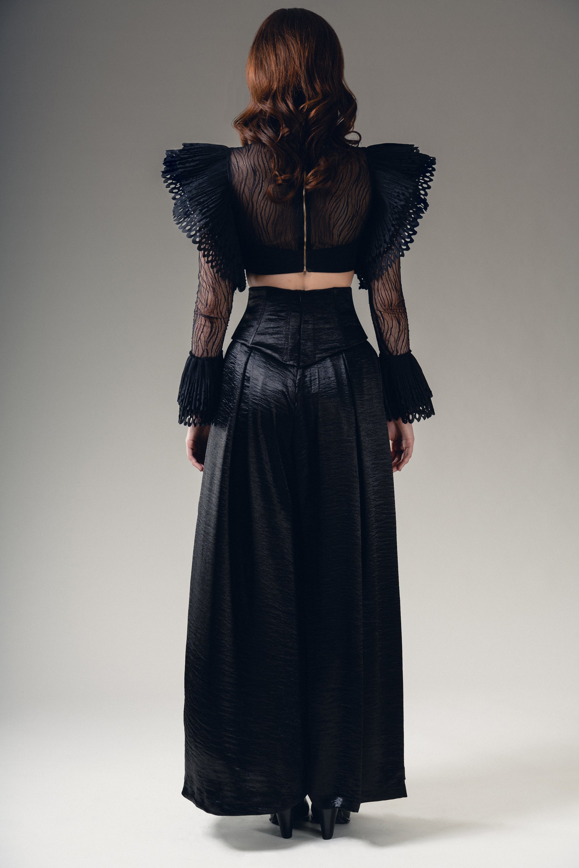 ARABELLA BLOUSE IN BLACK