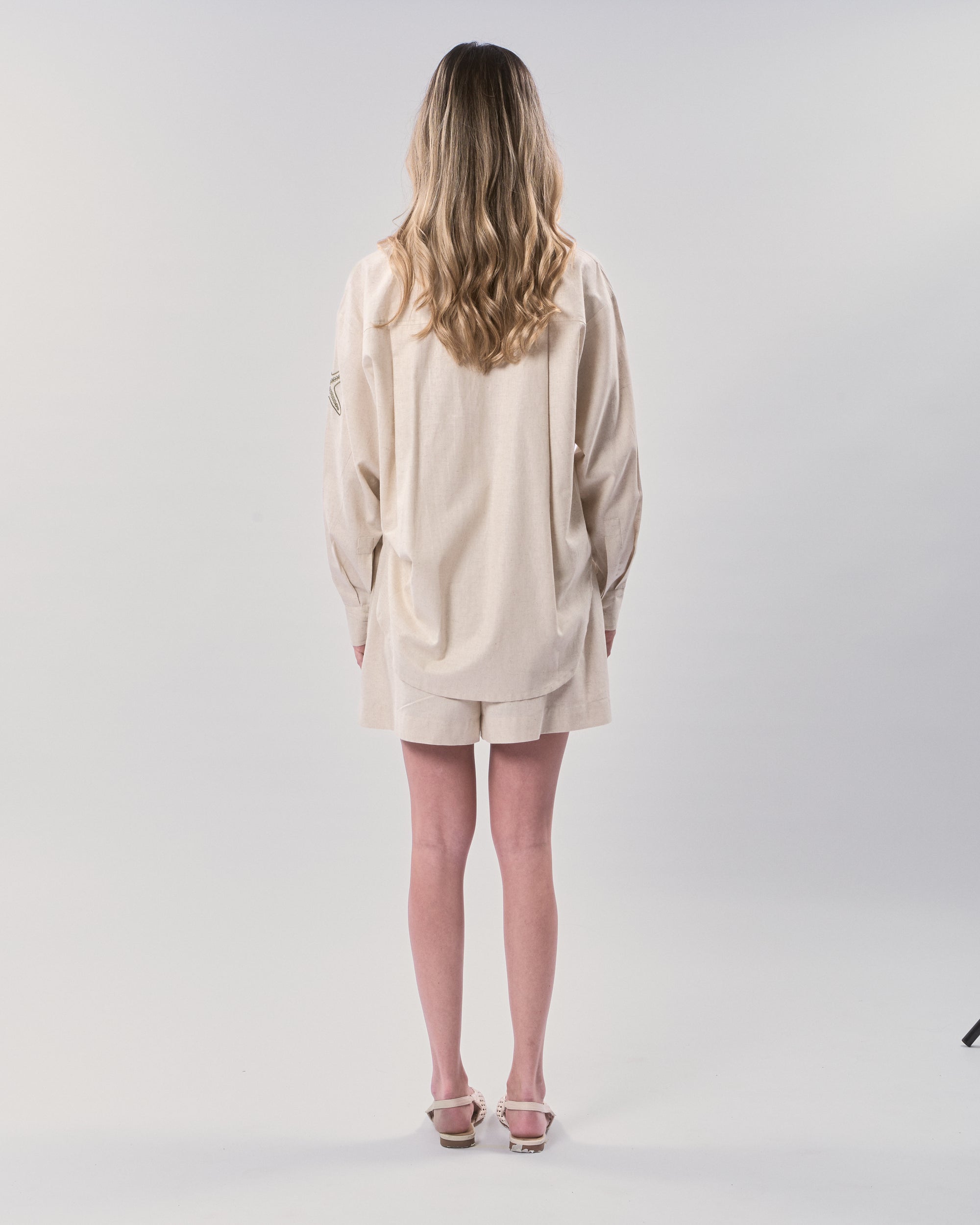ONDINA SHORT IN SAND